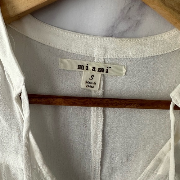 MIAMI - FLORAL LACE COLD SHOULDER BLOUSE TOP CREAM WHITE MEDIUM - NEW - Picture 6 of 11